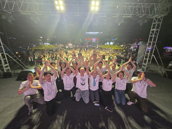 b33abfa8aa94f029ddbe00cf932f8958_1763530